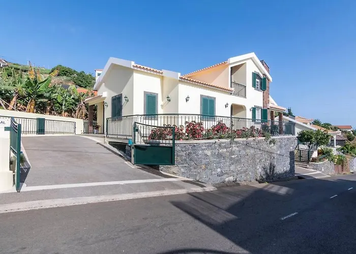 Branco's By Galmi Apartment *